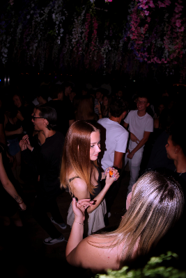 BAD GYAL — 17 oct. 2026 — photo 1